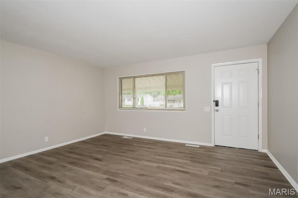 Photo of 1820 Yaqui Drive, Florissant, MO 63031 (MLS # 25073623)