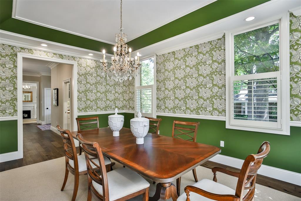 St Louis, Missouri 63117, United States, 3 Bedrooms Bedrooms, ,5 BathroomsBathrooms,Residential,Pending,137148