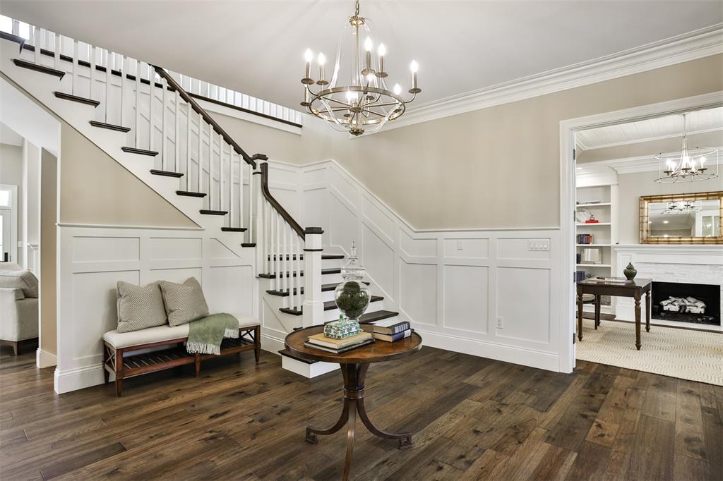 St Louis, Missouri 63117, United States, 3 Bedrooms Bedrooms, ,5 BathroomsBathrooms,Residential,Pending,137148