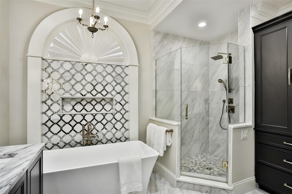 St Louis, Missouri 63117, United States, 3 Bedrooms Bedrooms, ,5 BathroomsBathrooms,Residential,Pending,137148