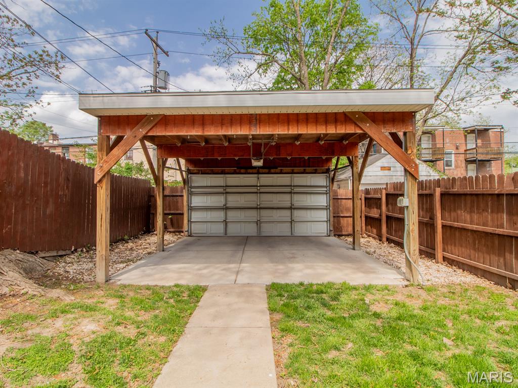 Tyler Place - Residential
