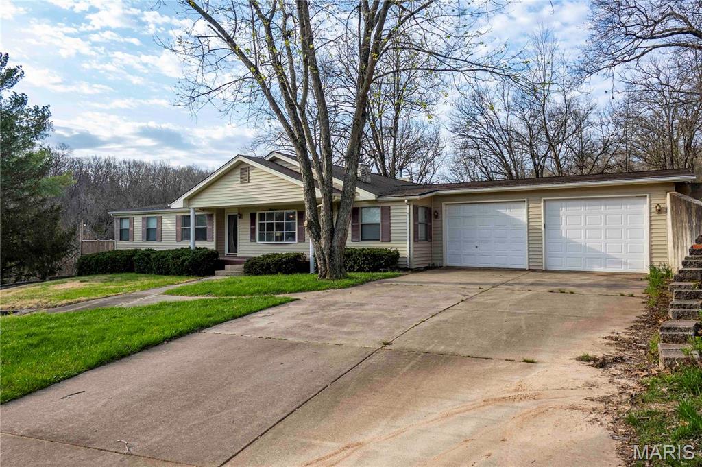 948 McIntosh Hill Road