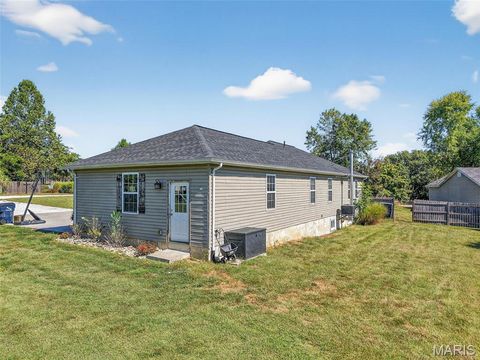 Tiny photo for 19 Wildoradoe Court, Troy, MO 63379 (MLS # 25065473)
