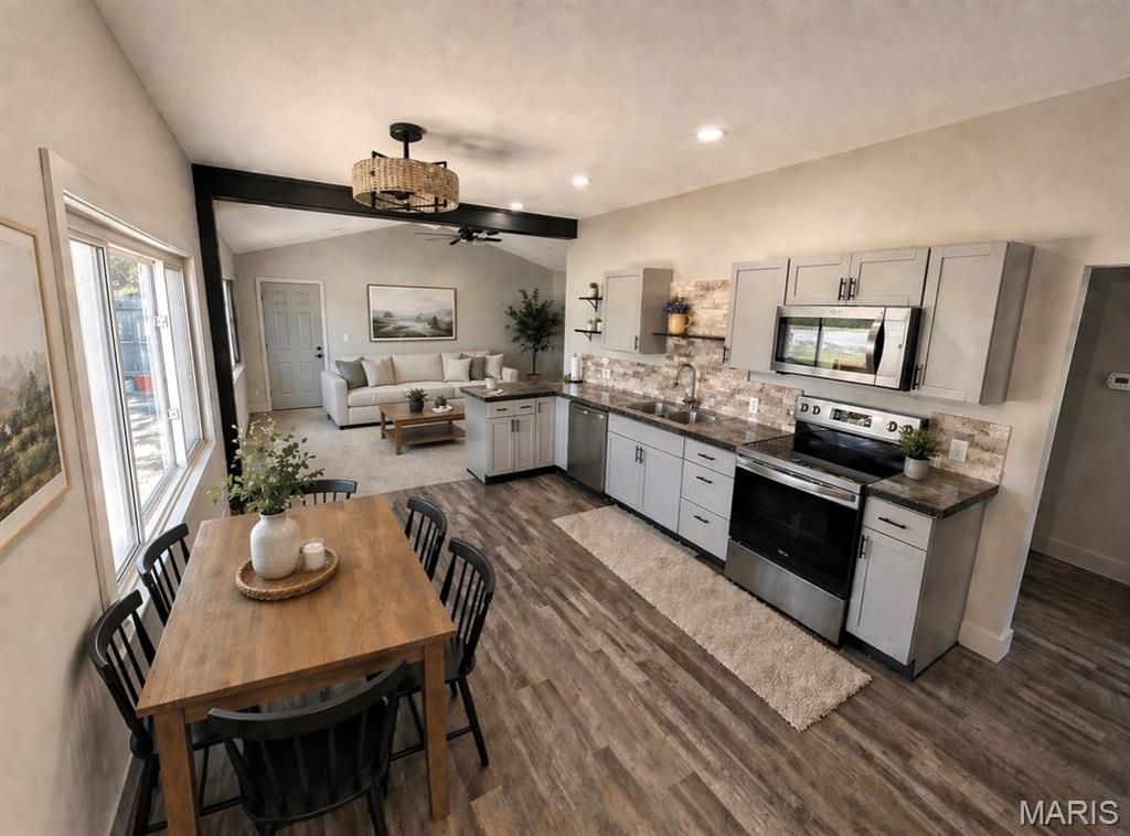 Photo of 306 W Monroe, La Grange, MO 63448 (MLS # 26025394)