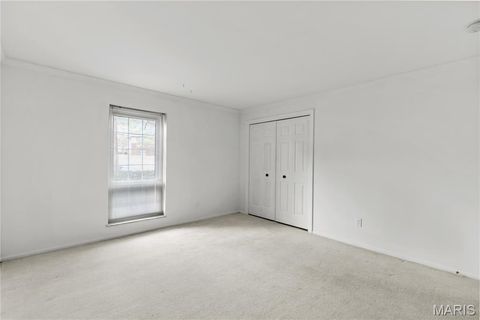 Tiny photo for 974 Claytonbrook Drive #1A, Ballwin, MO 63011 (MLS # 26000056)