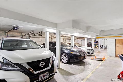 Tiny photo for 974 Claytonbrook Drive #1A, Ballwin, MO 63011 (MLS # 26000056)