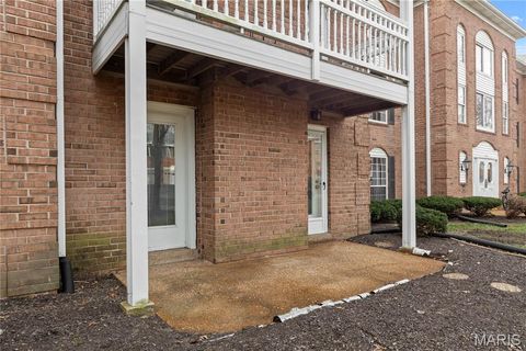 Tiny photo for 974 Claytonbrook Drive #1A, Ballwin, MO 63011 (MLS # 26000056)