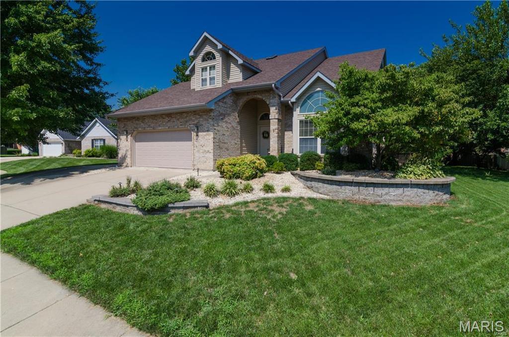 Photo 1 of 28 — 1109 PEACHTREE Court, O'Fallon, IL 62269