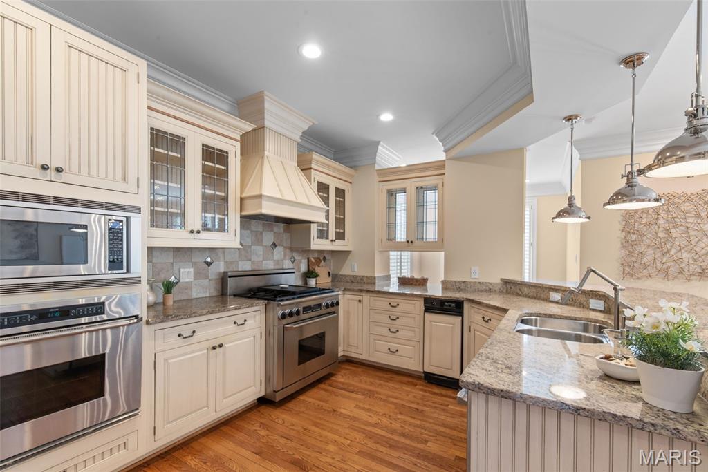 Clayton Gardens - Residential