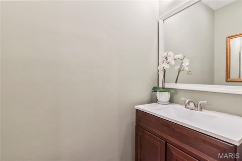 Tiny photo for 2336 Rutger St #B, St Louis, MO 63104 (MLS # 25056380)