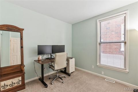 Tiny photo for 2336 Rutger St #B, St Louis, MO 63104 (MLS # 25056380)