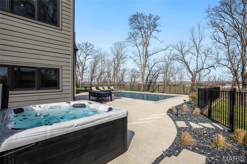 Wild Horse Bluffs - Residential