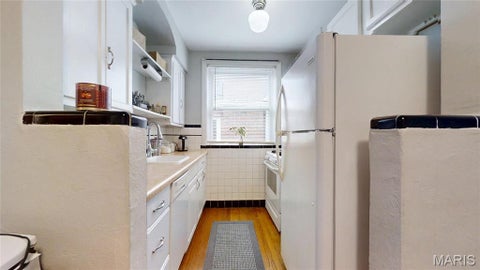 Tiny photo for 5818 Mardel Avenue #A, St Louis, MO 63109 (MLS # 26059100)