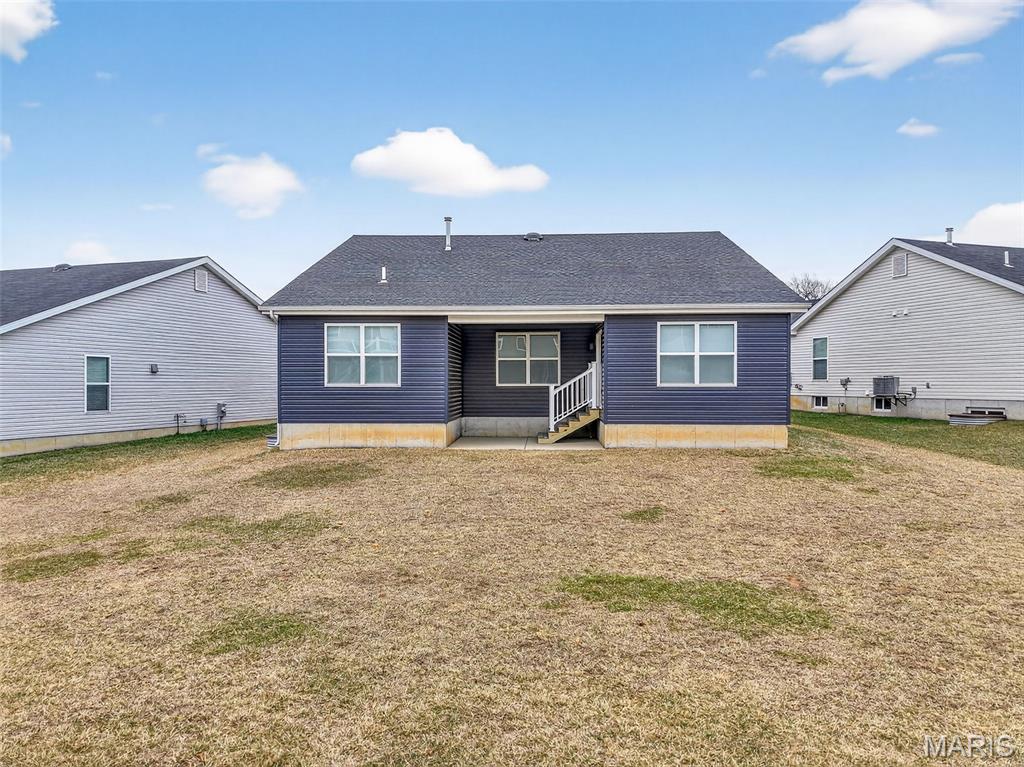 Oaks At Lexington #5 - Residential Lease