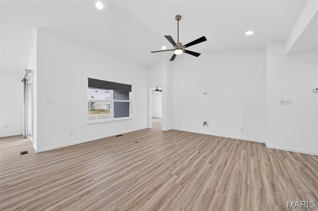 Oaks At Lexington #5 - Residential Lease