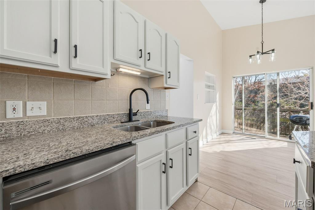 Town Square Condo 1 - Residential