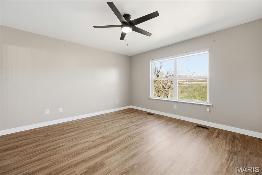 Town Square Condo 1 - Residential