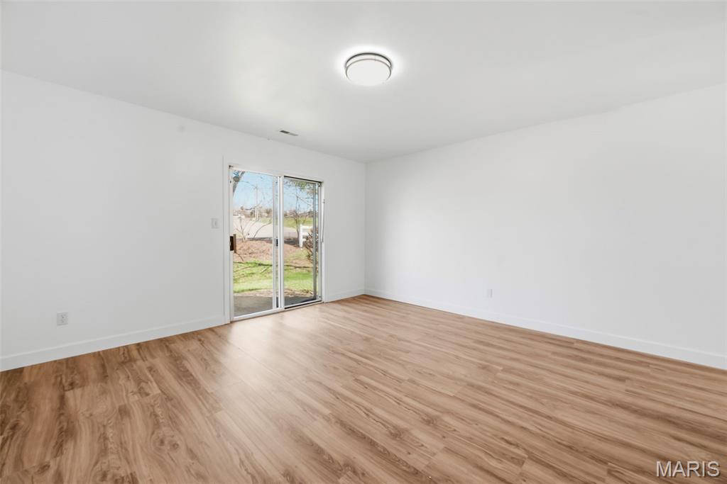 Town Square Condo 1 - Residential