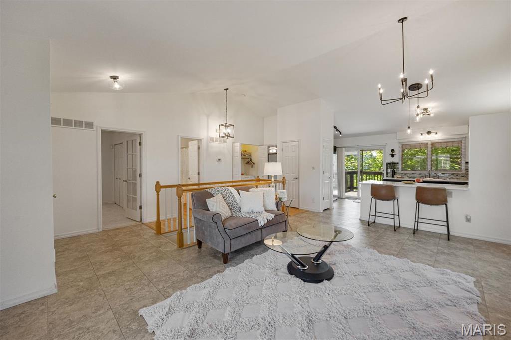 Forest Hills Condos Ph1 Stg8 - Residential