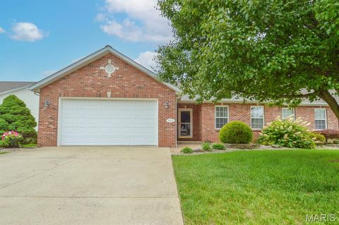 1668 Lakepointe Estates Drive O'Fallon IL 62269