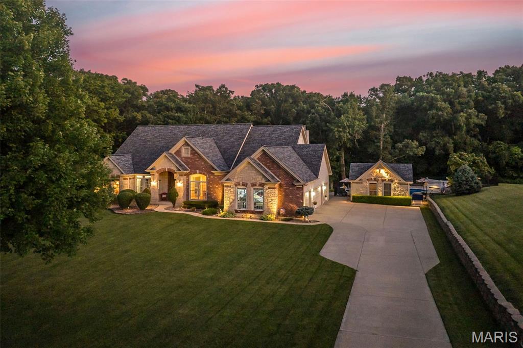 Summit Estates - Residential