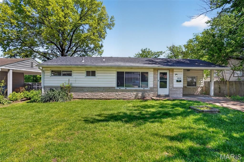 Photo of 10112 Jett Drive, St Louis, MO 63136 (MLS # 26023050)