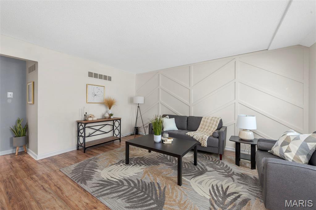 Deerpath 1 - Residential