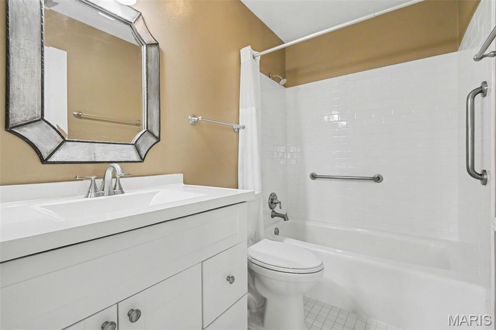 Ladue Pines 4 - Residential