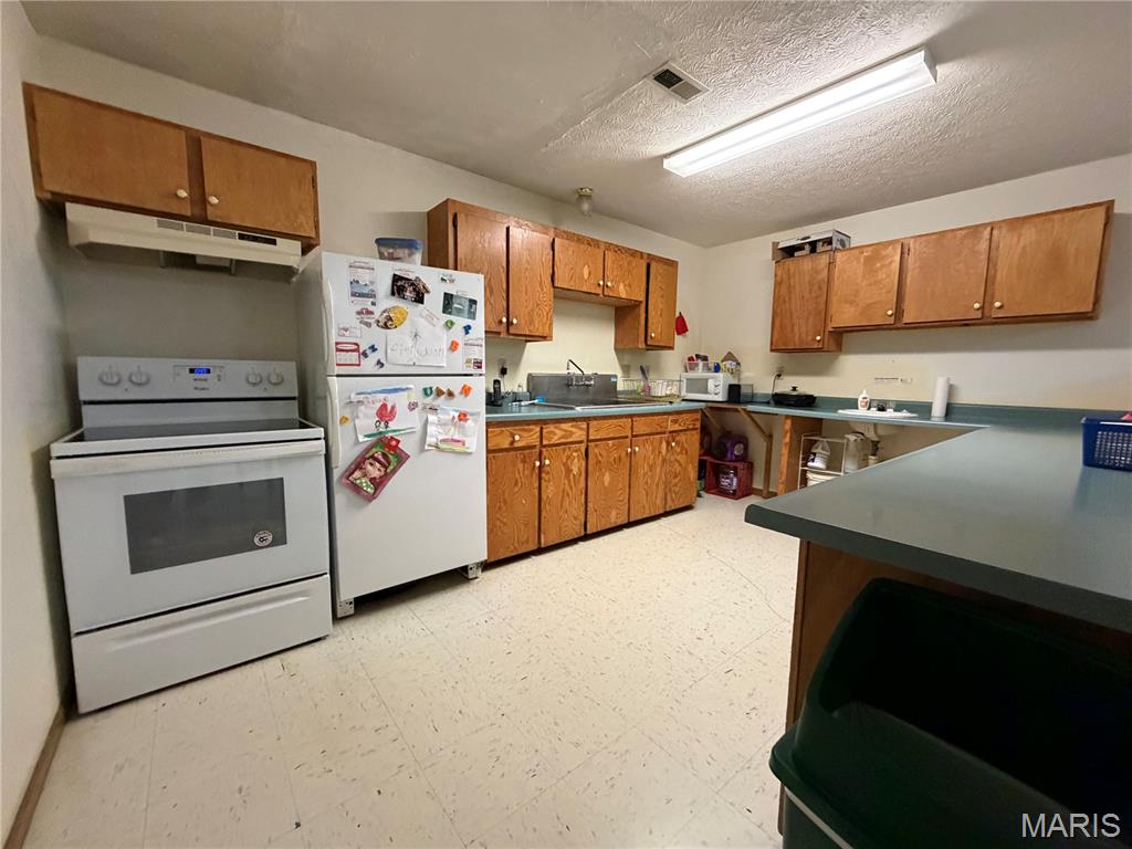 Marshall Center 02 - Commercial Sale