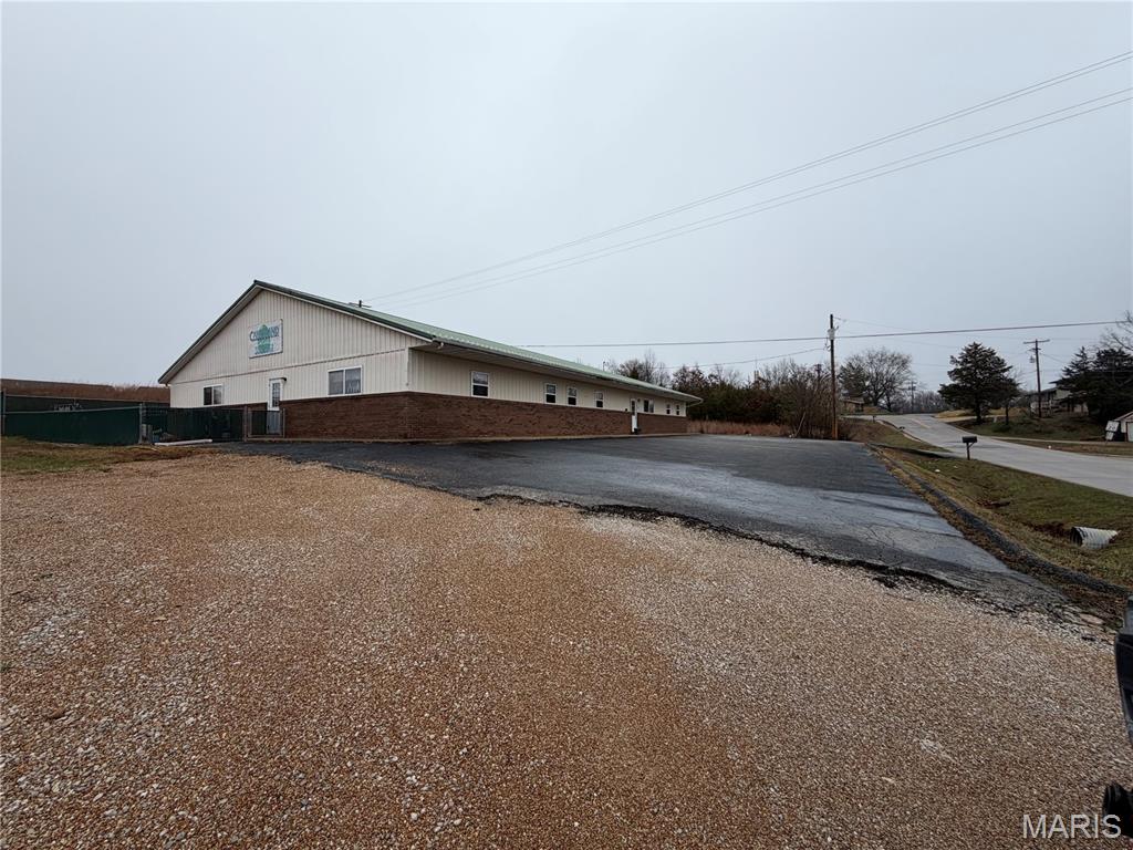 Marshall Center 02 - Commercial Sale