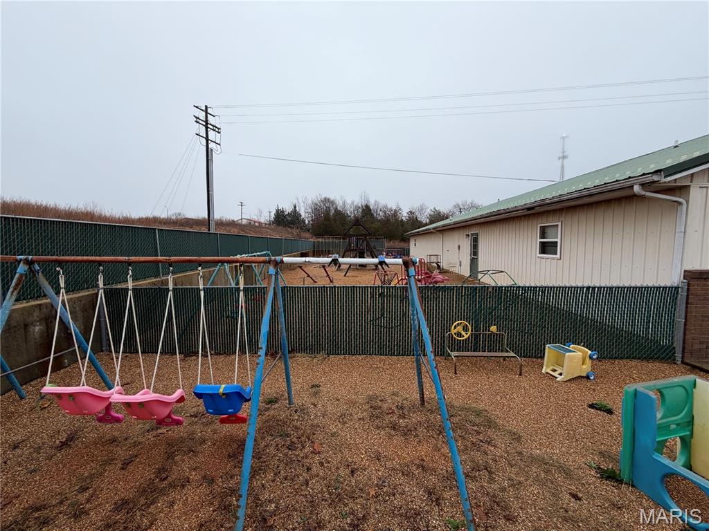 Marshall Center 02 - Commercial Sale