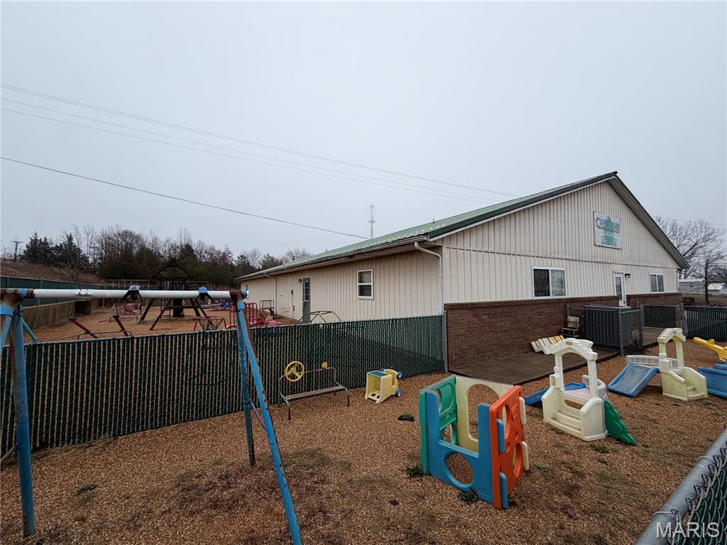 Marshall Center 02 - Commercial Sale