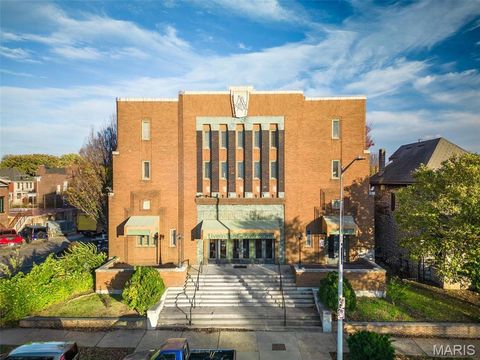1052 S Kingshighway Boulevard St Louis MO 63110