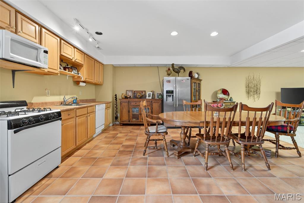 Summit Estates - Residential