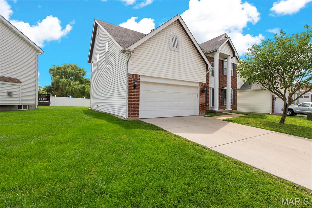 The Estates At Rivermeadows - Residential