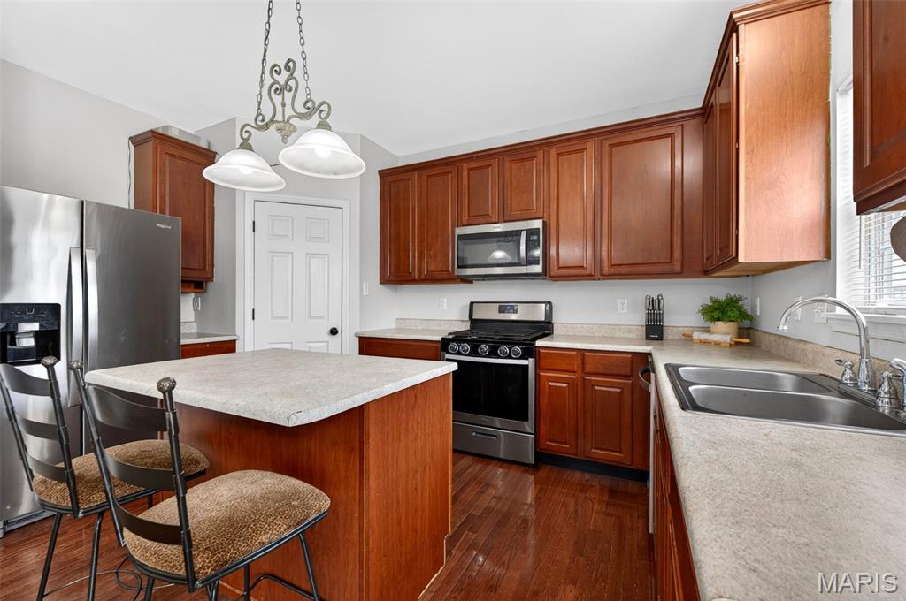 The Estates At Rivermeadows - Residential