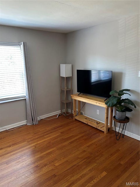 Tiny photo for 7162 Jamieson Avenue, St Louis, MO 63109 (MLS # 26068563)