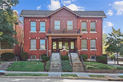 Photo of 3832 Shaw Boulevard #A, St Louis, MO 63110 (MLS # 26066354)