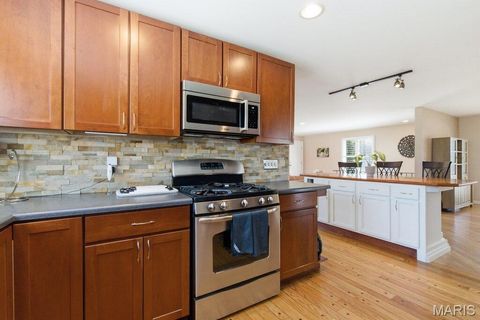 Tiny photo for 426 Brooktree Drive, Ballwin, MO 63011 (MLS # 26013236)