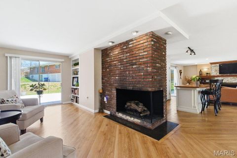 Tiny photo for 426 Brooktree Drive, Ballwin, MO 63011 (MLS # 26013236)