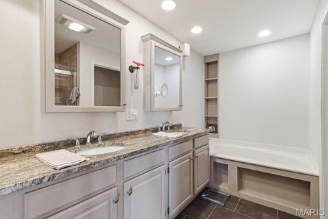 Tiny photo for 426 Brooktree Drive, Ballwin, MO 63011 (MLS # 26013236)