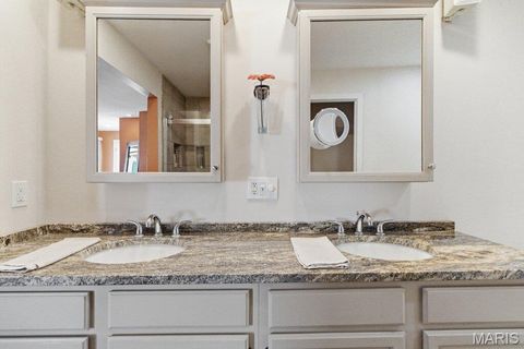 Tiny photo for 426 Brooktree Drive, Ballwin, MO 63011 (MLS # 26013236)