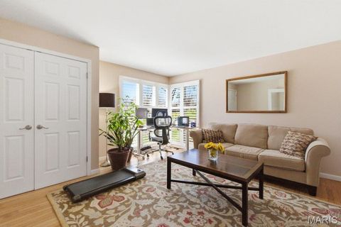 Tiny photo for 426 Brooktree Drive, Ballwin, MO 63011 (MLS # 26013236)