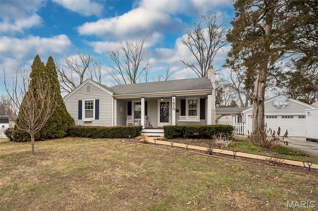 1475 Saint Catherine Street