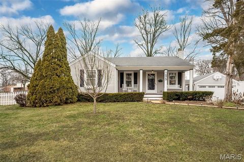 1475 Saint Catherine Street Florissant MO 63033