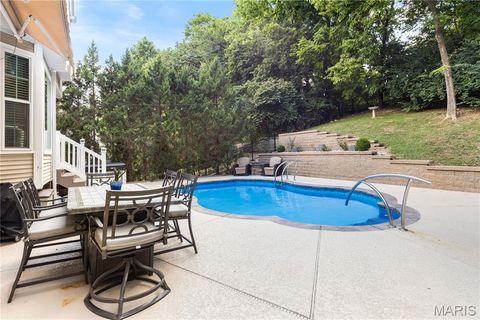 Tiny photo for 1233 Red Oak Plantation Drive, Ballwin, MO 63021 (MLS # 26023260)