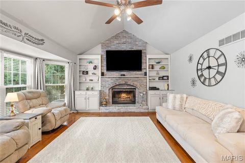 Tiny photo for 1233 Red Oak Plantation Drive, Ballwin, MO 63021 (MLS # 26023260)