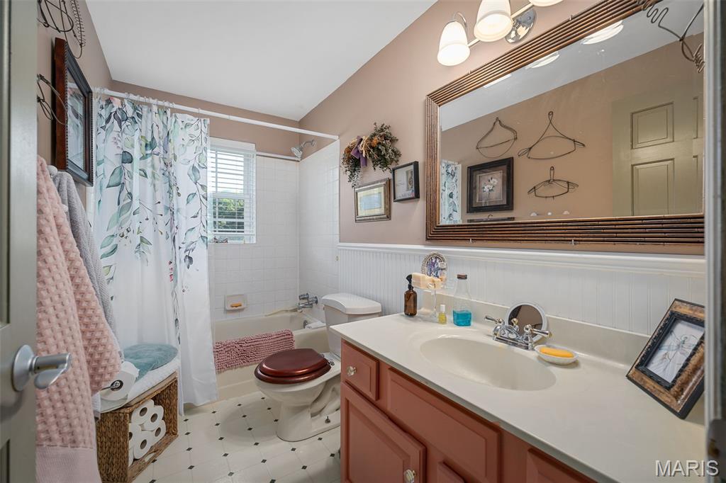 Meadowbrook Estate - Residential