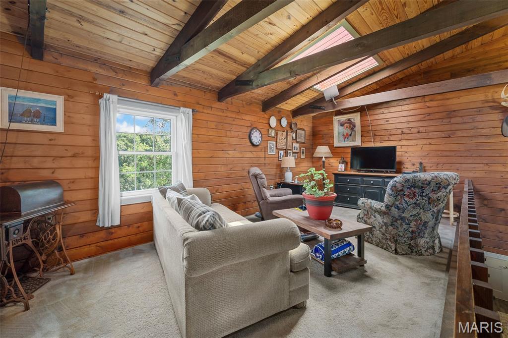 Meadowbrook Estate - Residential