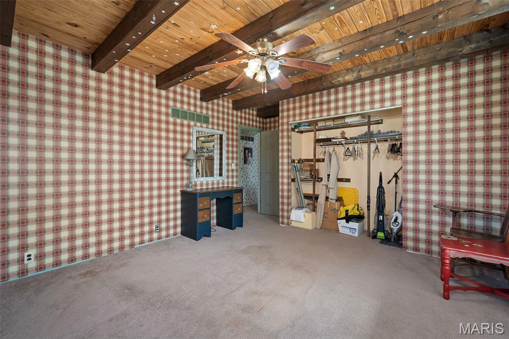 Meadowbrook Estate - Residential